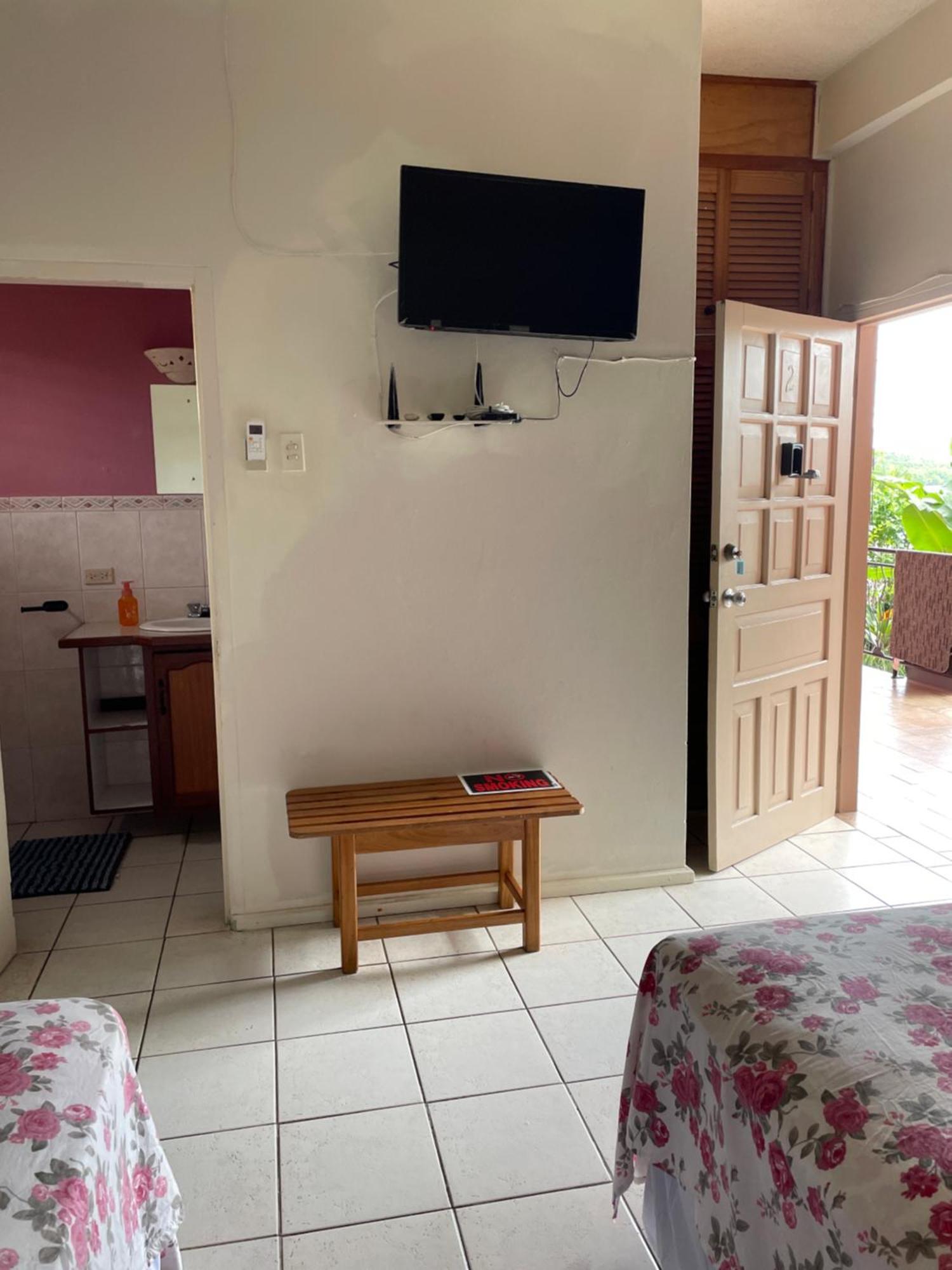 The Seaside Garden Guesthouse Buccoo Extérieur photo